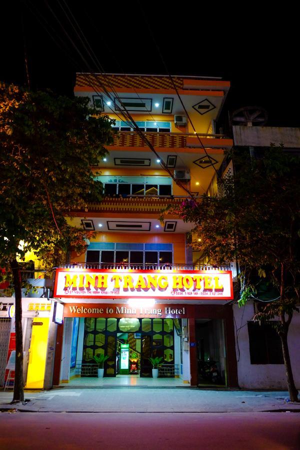 Minh Trang Hotel フエ エクステリア 写真